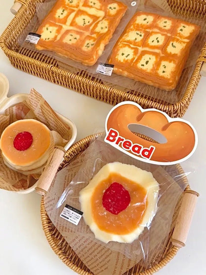 Strawberry Dorayaki Squishy - 240g Silicone Toy with Explosive Cream Mud (No Resistance） - Psykade